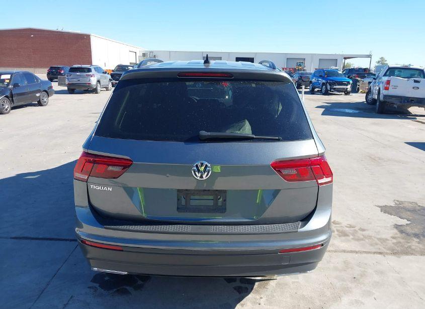 Photo 16 of 2020 Volkswagen Tiguan 2.0T S (VIN 3VV1B7AX2LM127452)