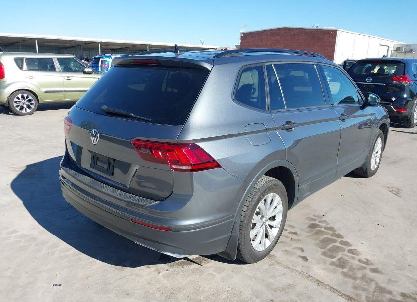 Photo 4 of 2020 Volkswagen Tiguan 2.0T S (VIN 3VV1B7AX2LM127452)