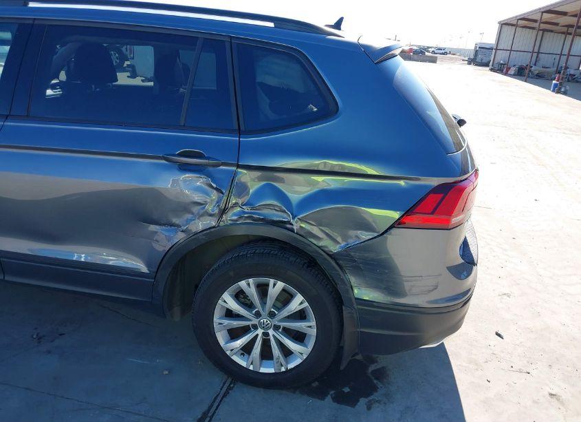 Photo 6 of 2020 Volkswagen Tiguan 2.0T S (VIN 3VV1B7AX2LM127452)