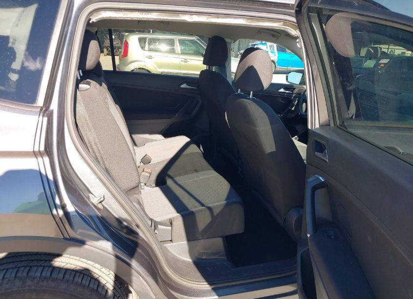 Photo 8 of 2020 Volkswagen Tiguan 2.0T S (VIN 3VV1B7AX2LM127452)