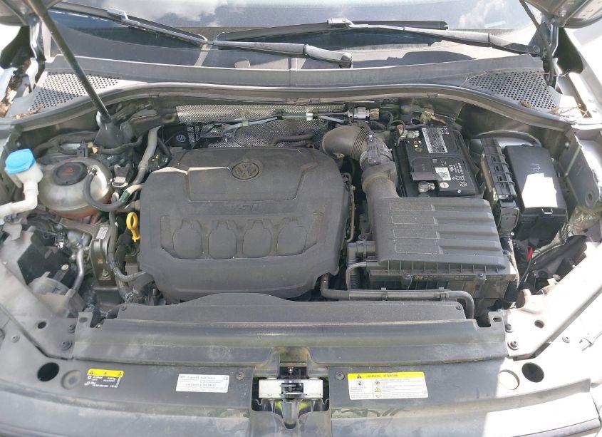 Photo 10 of 2021 Volkswagen Tiguan 2.0T S (VIN 3VV1B7AX2MM018698)