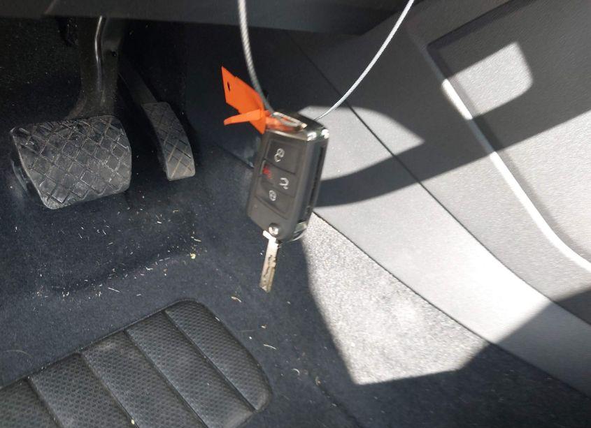 Photo 11 of 2021 Volkswagen Tiguan 2.0T S (VIN 3VV1B7AX2MM018698)