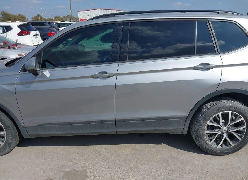 Photo 14 of 2021 Volkswagen Tiguan 2.0T S (VIN 3VV1B7AX2MM018698)