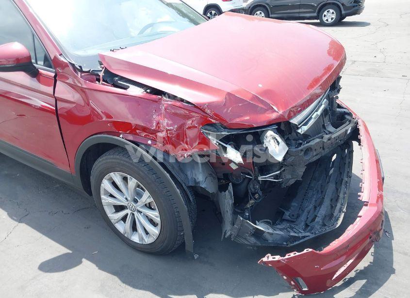 Photo 17 of 2018 Volkswagen Tiguan 2.0T S (VIN 3VV1B7AX3JM128705)