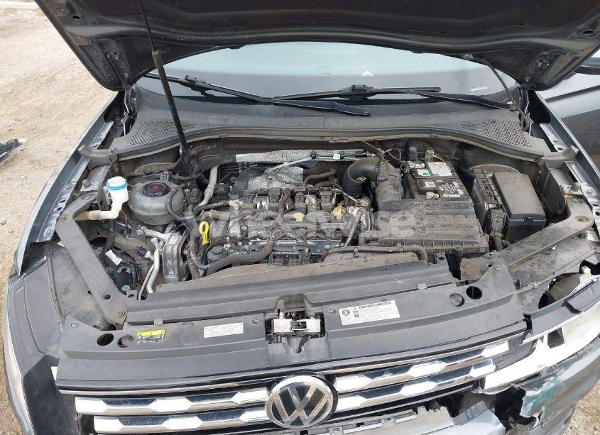 Photo 10 of 2019 Volkswagen Tiguan 2.0T S (VIN 3VV1B7AX3KM047494)