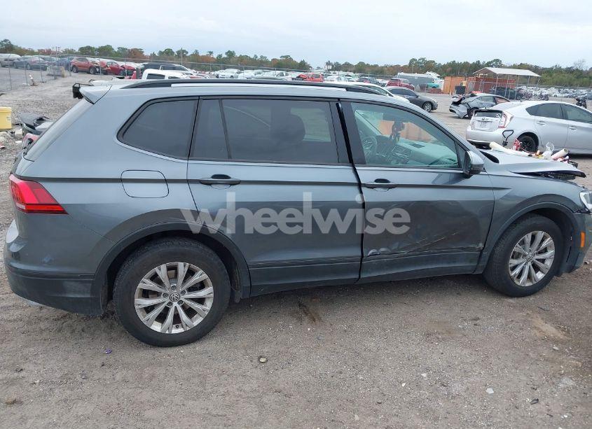Photo 13 of 2019 Volkswagen Tiguan 2.0T S (VIN 3VV1B7AX3KM047494)