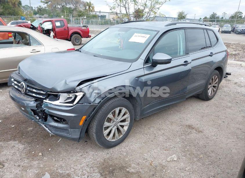 Photo 2 of 2019 Volkswagen Tiguan 2.0T S (VIN 3VV1B7AX3KM047494)