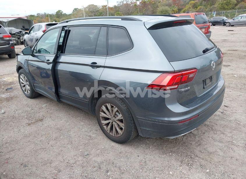 Photo 3 of 2019 Volkswagen Tiguan 2.0T S (VIN 3VV1B7AX3KM047494)