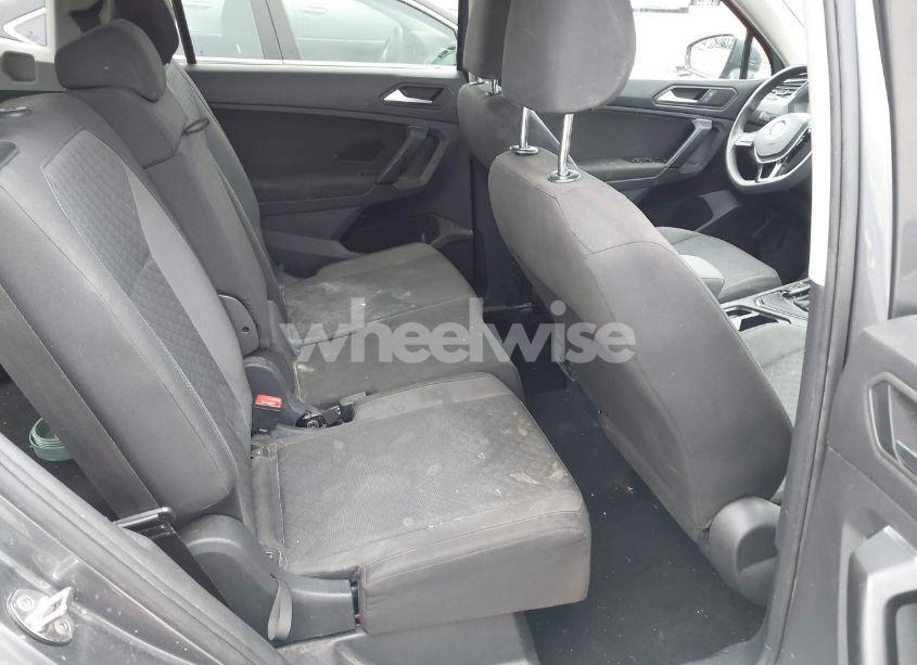 Photo 8 of 2019 Volkswagen Tiguan 2.0T S (VIN 3VV1B7AX3KM047494)