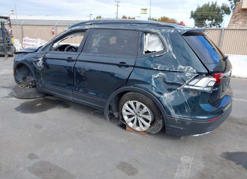 Photo 3 of 2019 Volkswagen Tiguan 2.0T S (VIN 3VV1B7AX3KM111646)