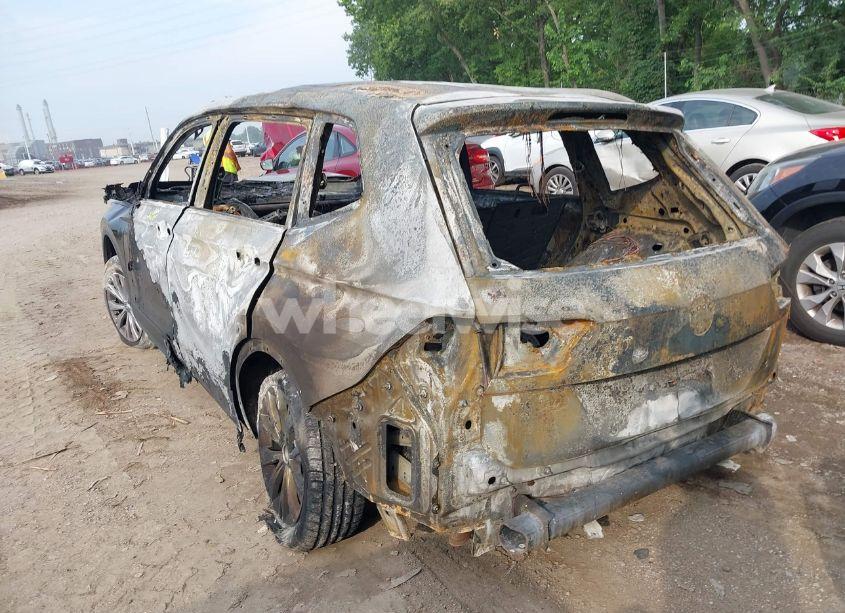 Photo 3 of 2020 Volkswagen Tiguan 2.0T S (VIN 3VV1B7AX3LM087933)