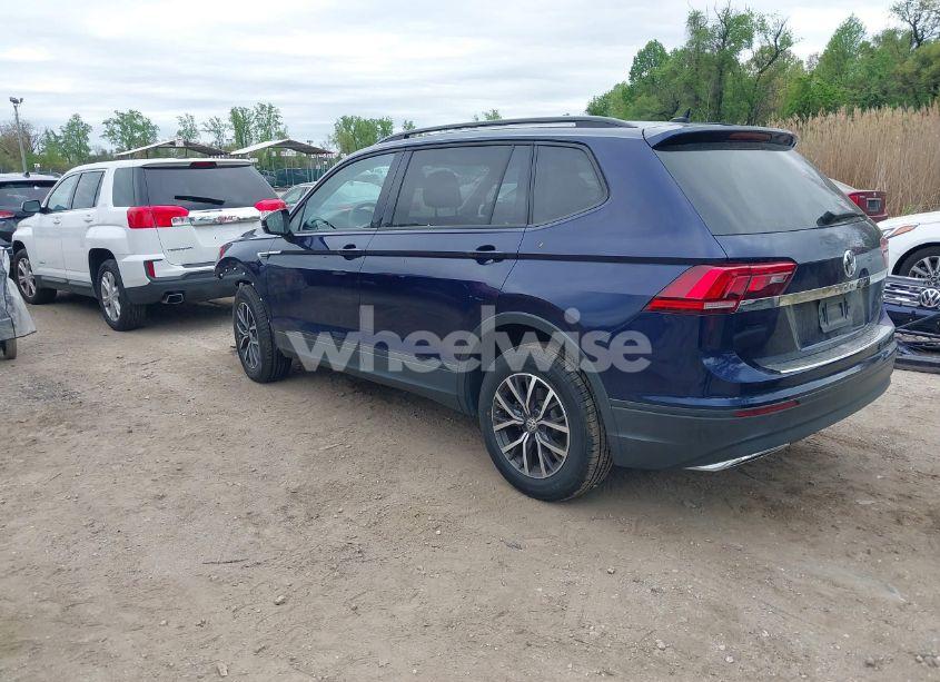 Photo 3 of 2021 Volkswagen Tiguan 2.0T S (VIN 3VV1B7AX3MM150773)