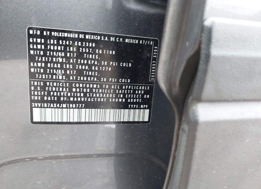 Photo 9 of 2018 Volkswagen Tiguan 2.0T S (VIN 3VV1B7AX4JM198777)