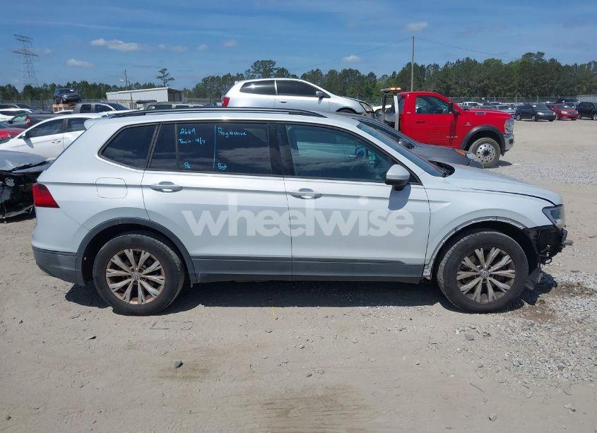 Photo 13 of 2019 Volkswagen Tiguan 2.0T S (VIN 3VV1B7AX4KM048590)
