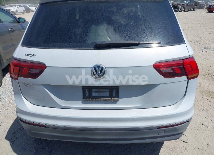 Photo 16 of 2019 Volkswagen Tiguan 2.0T S (VIN 3VV1B7AX4KM048590)