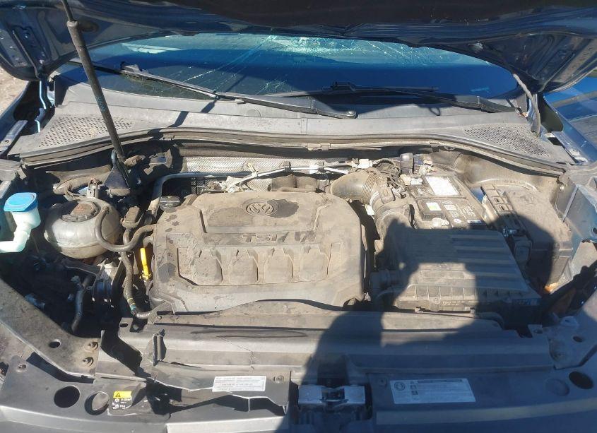 Photo 10 of 2019 Volkswagen Tiguan 2.0T S (VIN 3VV1B7AX4KM141318)