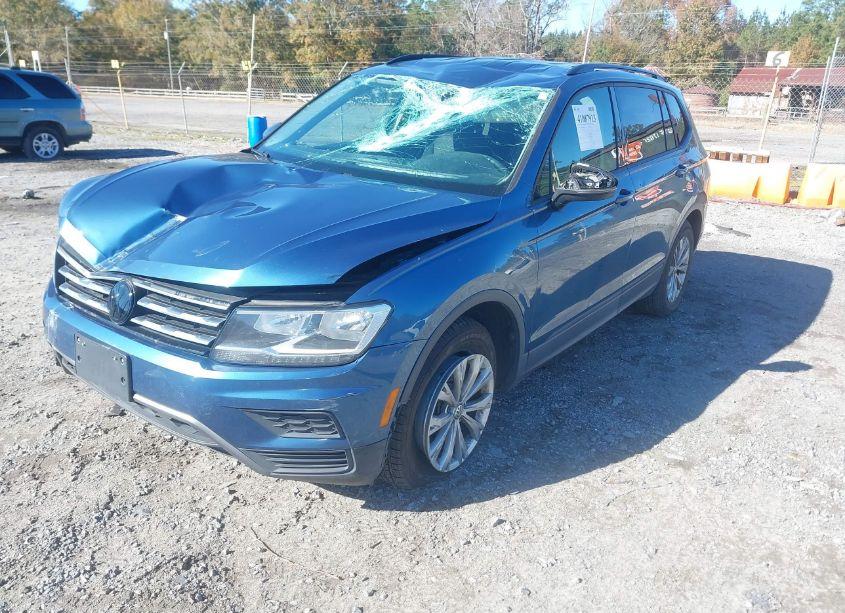 Photo 2 of 2019 Volkswagen Tiguan 2.0T S (VIN 3VV1B7AX4KM141318)