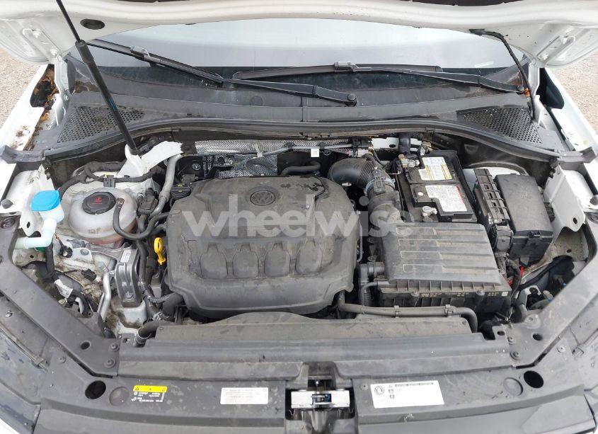 Photo 10 of 2019 Volkswagen Tiguan 2.0T S (VIN 3VV1B7AX4KM177817)