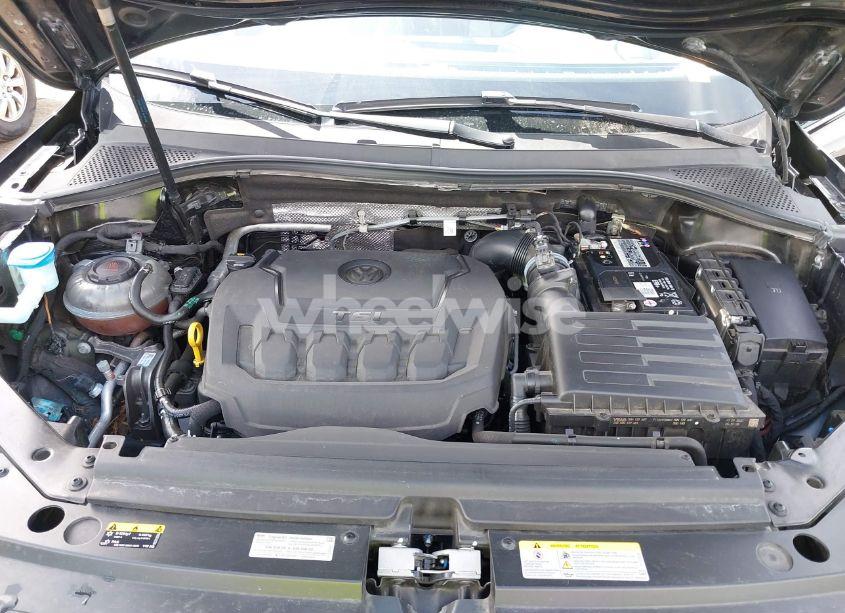 Photo 10 of 2020 Volkswagen Tiguan 2.0T S (VIN 3VV1B7AX4LM157780)