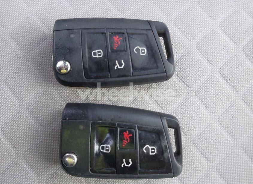 Photo 11 of 2020 Volkswagen Tiguan 2.0T S (VIN 3VV1B7AX4LM157780)