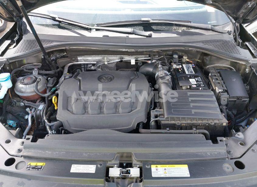 Photo 6 of 2020 Volkswagen Tiguan 2.0T S (VIN 3VV1B7AX4LM157780)