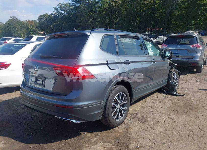 Photo 4 of 2021 Volkswagen Tiguan 2.0T S (VIN 3VV1B7AX4MM074898)