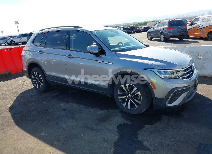 2022 Volkswagen Tiguan 2.0T S (VIN 3VV1B7AX4NM045256) main photo
