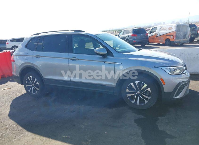 Photo 13 of 2022 Volkswagen Tiguan 2.0T S (VIN 3VV1B7AX4NM045256)