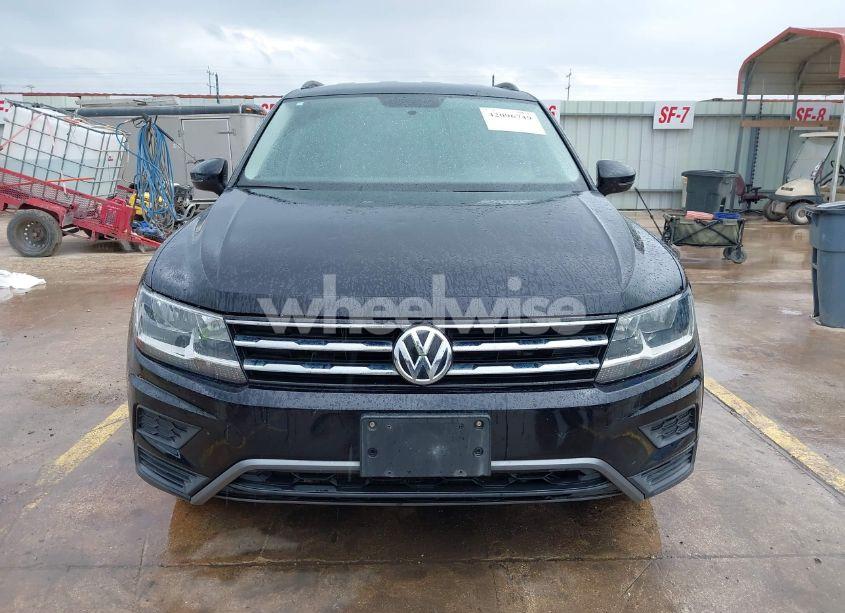 Photo 12 of 2018 Volkswagen Tiguan 2.0T S (VIN 3VV1B7AX5JM119438)