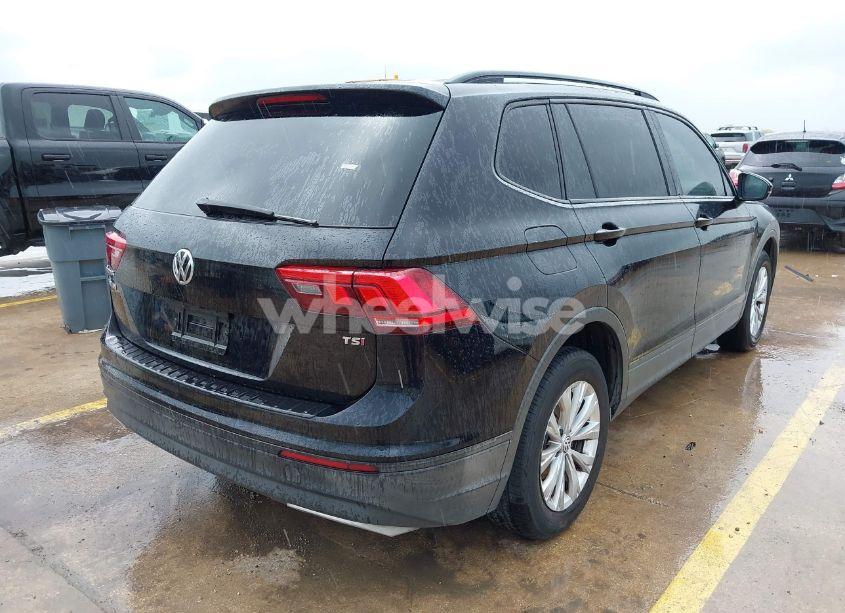 Photo 4 of 2018 Volkswagen Tiguan 2.0T S (VIN 3VV1B7AX5JM119438)