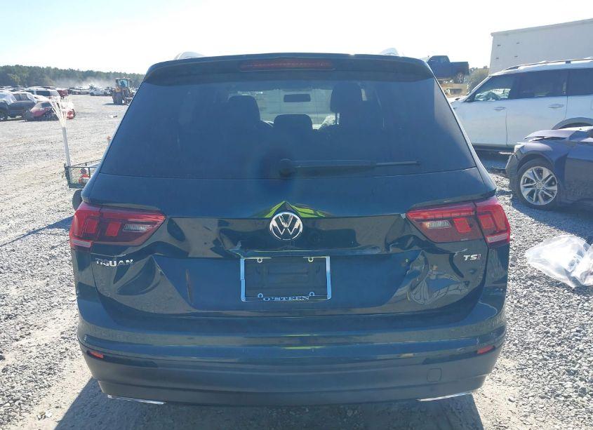 Photo 16 of 2018 Volkswagen Tiguan 2.0T S (VIN 3VV1B7AX5JM146946)