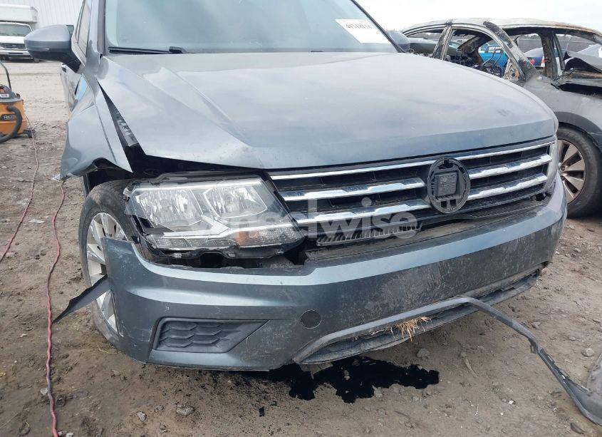 Photo 21 of 2019 Volkswagen Tiguan (VIN 3VV1B7AX5KM077211)