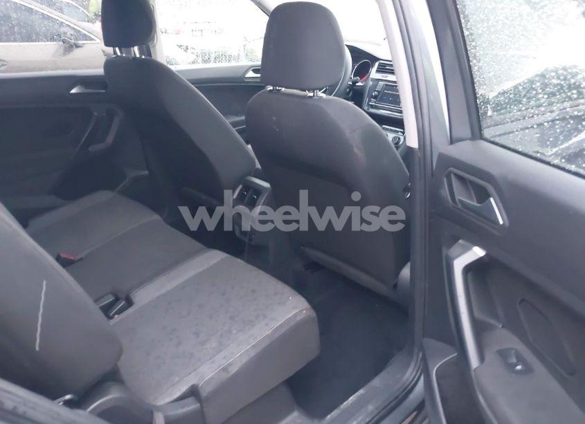 Photo 8 of 2021 Volkswagen Tiguan 2.0T S (VIN 3VV1B7AX5MM010787)