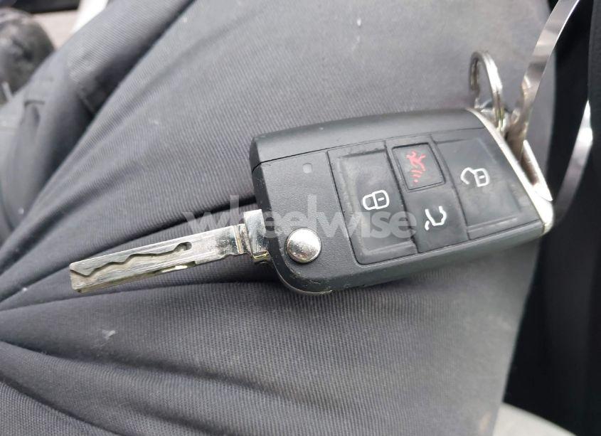 Photo 11 of 2021 Volkswagen Tiguan 2.0T S (VIN 3VV1B7AX5MM045667)