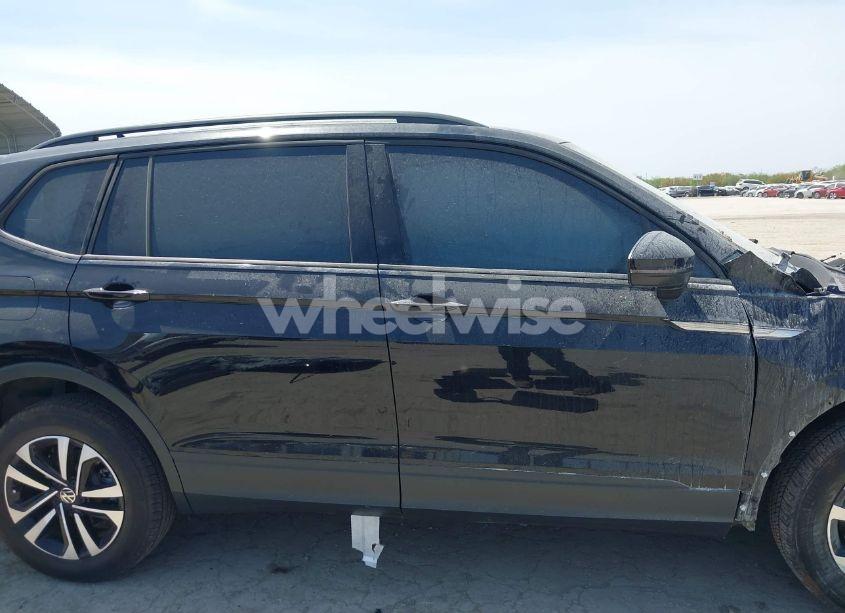 Photo 14 of 2022 Volkswagen Tiguan 2.0T S (VIN 3VV1B7AX5NM030779)