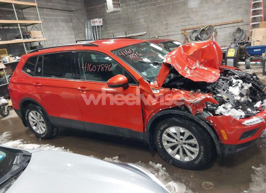 Photo 13 of 2018 Volkswagen Tiguan 2.0T S (VIN 3VV1B7AX6JM081850)