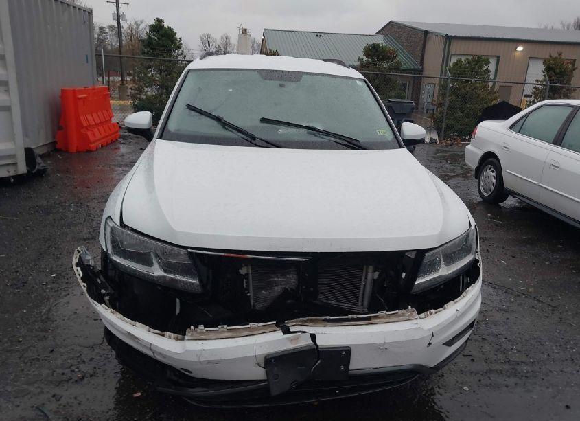 Photo 6 of 2018 Volkswagen Tiguan 2.0T S (VIN 3VV1B7AX6JM098633)