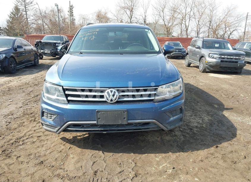 Photo 12 of 2018 Volkswagen Tiguan 2.0T S (VIN 3VV1B7AX6JM108786)