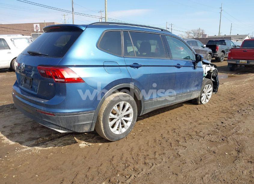 Photo 4 of 2018 Volkswagen Tiguan 2.0T S (VIN 3VV1B7AX6JM108786)