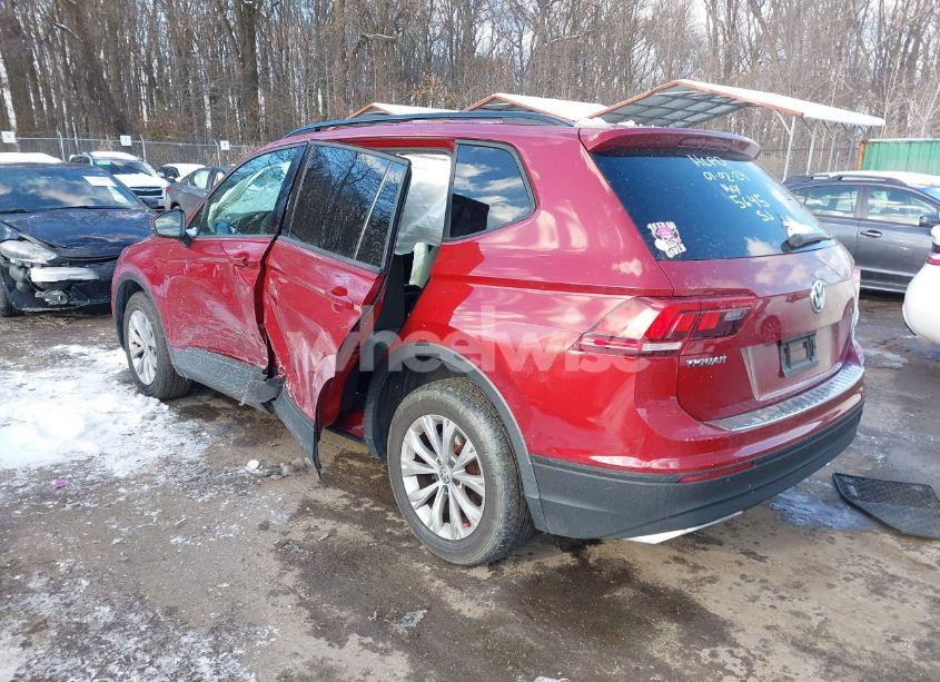 Photo 3 of 2019 Volkswagen Tiguan 2.0T S (VIN 3VV1B7AX6KM075645)