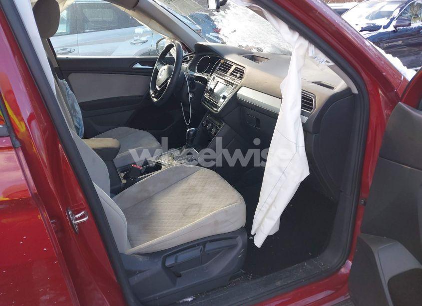 Photo 5 of 2019 Volkswagen Tiguan 2.0T S (VIN 3VV1B7AX6KM075645)
