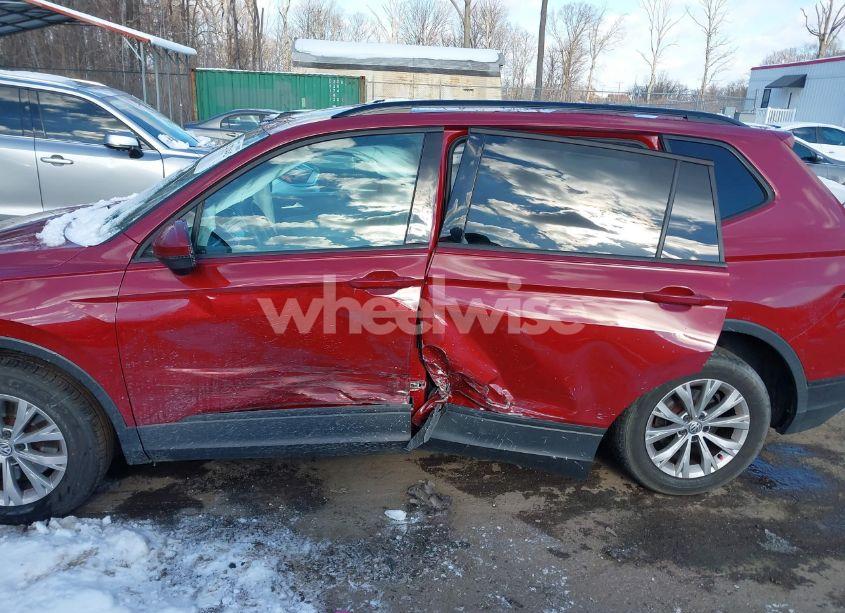 Photo 6 of 2019 Volkswagen Tiguan 2.0T S (VIN 3VV1B7AX6KM075645)