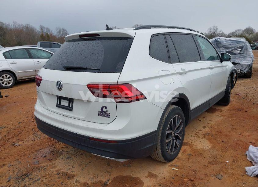 Photo 4 of 2021 Volkswagen Tiguan 2.0T S (VIN 3VV1B7AX6MM077365)