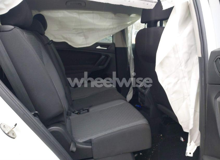 Photo 8 of 2021 Volkswagen Tiguan 2.0T S (VIN 3VV1B7AX6MM077365)