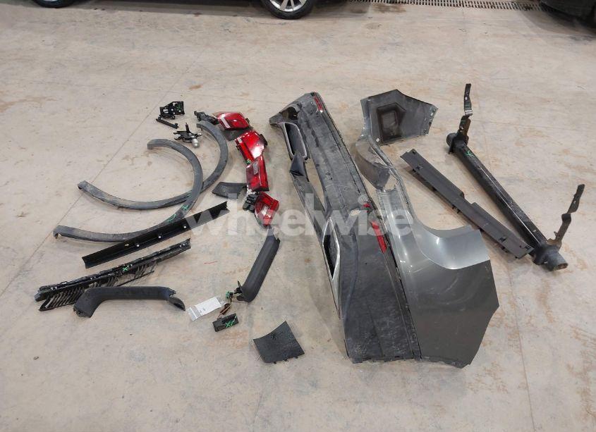 Photo 12 of 2018 Volkswagen Tiguan 2.0T S (VIN 3VV1B7AX7JM106531)