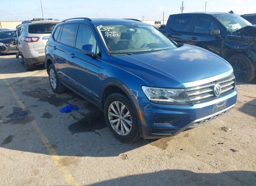 2018 Volkswagen Tiguan 2.0T S (VIN 3VV1B7AX7JM125306) main photo
