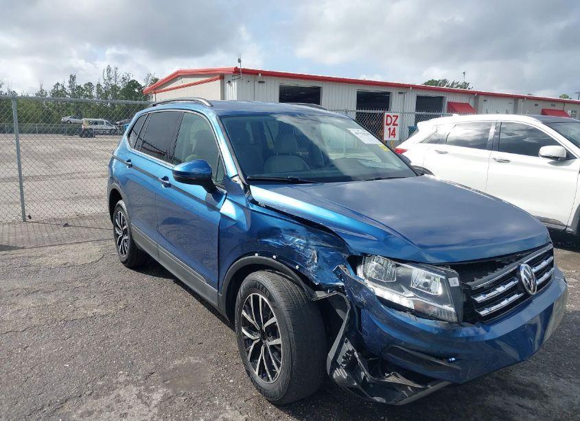 Photo 6 of 2020 Volkswagen Tiguan 2.0T S (VIN 3VV1B7AX7LM140570)