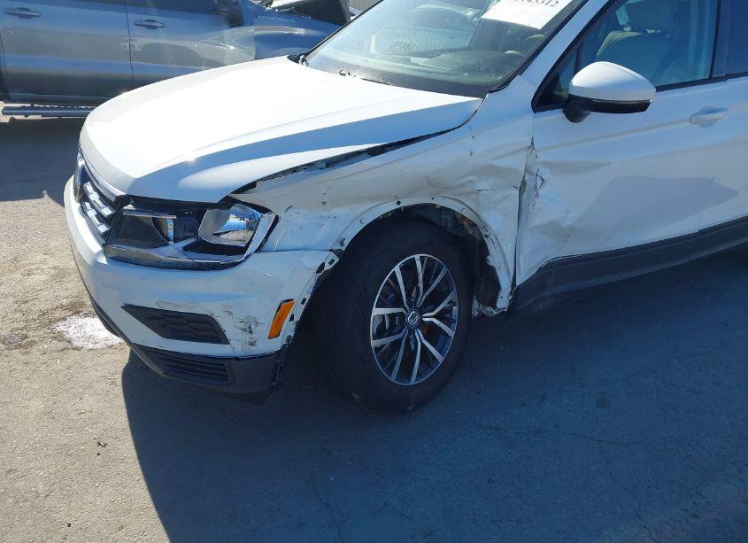 Photo 6 of 2021 Volkswagen Tiguan 2.0T S (VIN 3VV1B7AX7MM031723)