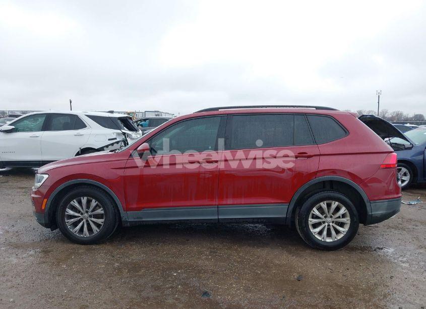 Photo 14 of 2018 Volkswagen Tiguan 2.0T S (VIN 3VV1B7AX8JM124827)