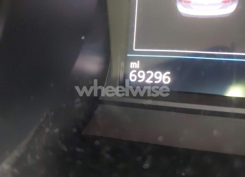 Photo 15 of 2018 Volkswagen Tiguan 2.0T S (VIN 3VV1B7AX9JM047630)